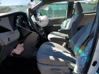 2015 Toyota Sienna L with VIN 5TDZK3DC1FS634544, listed as a Copart auction lot 49007674 with Not provided miles and Salvage title. Bid and sale history available at DreamBid. Image 7.