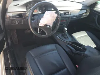 2011 BMW 3 Series 328i with VIN WBAKE3C55BE557220, listed as a Copart auction lot 49833305 with 33,881 mi miles and Salvage Title. Bid and sale history available at carsss.com. Image 8.