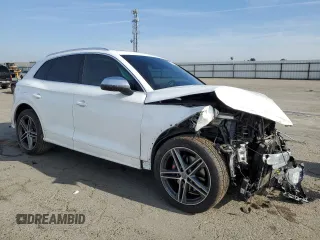 2019 Audi SQ5 Premium Plus with VIN WA1B4AFY8K2002466, listed as a Copart auction lot 86432854 with 41,572 mi miles and Salvage Title. Bid and sale history available at carsss.com. Image 4.