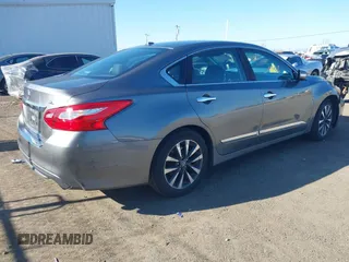 2016 Nissan Altima SV with VIN 1N4AL3AP7GC147035, listed as a IAAI auction lot 41419451 with 104,810 mi miles and . Bid and sale history available at DreamBid. Image 4.