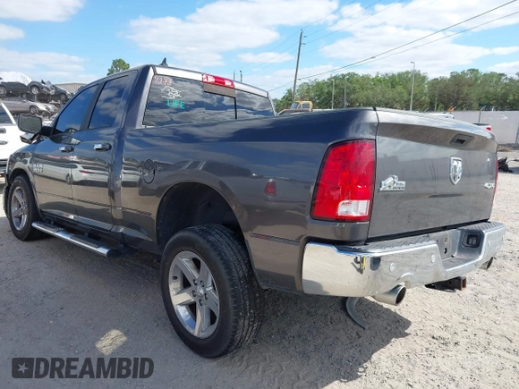 2018 Ram 1500 Harvest z VIN 1C6RR7GT2JS243442, wystawiony jako IAAI lot #40893024 z przebiegiem 78 825 mil mil oraz . Historia ofert i sprzedaży dostępna na DreamBid. Obrazek 3.