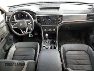 2022 Volkswagen Atlas SEL Premium R-Line with VIN 1V2FR2CA0NC559939, listed as a Copart auction lot 50891915 with 37,885 mi miles and Salvage title. Bid and sale history available at DreamBid. Image 8.