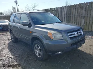 2008 Honda Pilot SE with VIN 5FNYF18318B024987, listed as a IAAI auction lot 41534055 with 254,887 mi miles. Bid and sale history available at carsss.com. Image 1.
