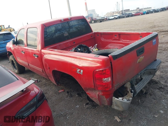 2010 Chevrolet Silverado 1500 LT with VIN 3GCRKSE37AG147218, listed as a IAAI auction lot 41827607 with 281,697 mi miles and . Bid and sale history available at DreamBid. Image 3.