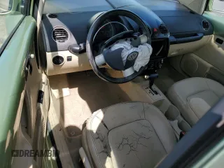 2009 Volkswagen Beetle S with VIN 3VWRW31CX9M510525, listed as a Copart auction lot 60941165 with 132,959 mi miles and Salvage title. Bid and sale history available at DreamBid. Image 8.