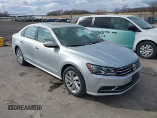 2018 Volkswagen Passat 2.0T SE with VIN 1VWBA7A31JC004790, listed as a IAAI auction lot 41863578 with 60,612 mi miles. Bid and sale history available at carsss.com. Image 1.