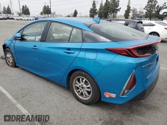 2017 Toyota Prius Plus z VIN JTDKARFP6H3011335, wystawiony jako Copart lot #54953405 z przebiegiem 68 502 mil mil oraz Szkoda całkowita • Salvage title. Historia ofert i sprzedaży dostępna na DreamBid. Obrazek 2.