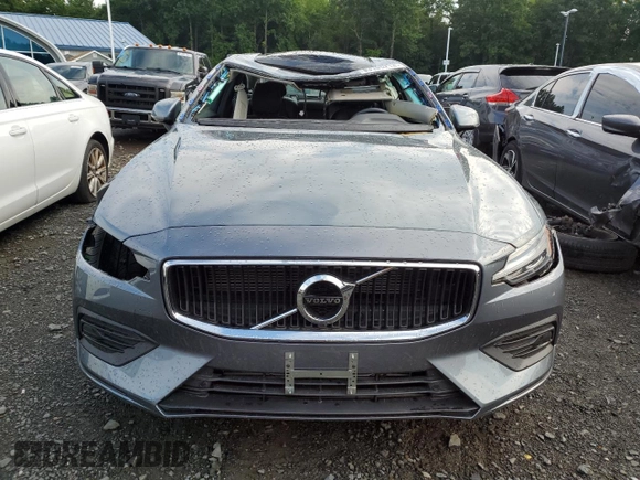 2020 Volvo S60 Momentum with VIN 7JRA22TK5LG066497, listed as a Copart auction lot 63105214 with 21,398 mi miles and Salvage Title. Bid and sale history available at carsss.com. Image 5.