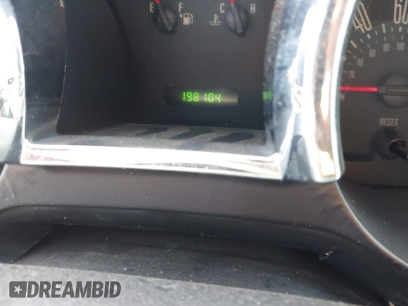 2007 Ford Mustang Deluxe with VIN 1ZVFT80N475296355, listed as a IAAI auction lot 42748184 with 198,104 mi miles and . Bid and sale history available at DreamBid. Image 7.