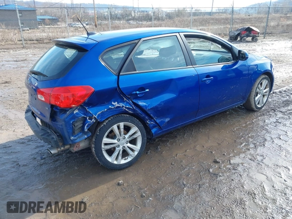 2013 Kia Forte SX с VIN KNAFW5A36D5690244, выставлен на аукционе IAAI как лот 41589616 с пробегом 108 094 миль миль и . История ставок и продаж доступна на DreamBid. Изображение 4.