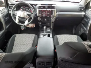 2024 Toyota 4Runner SR5 with VIN JTEMU5JR6R6260652, listed as a Copart auction lot 57820885 with 20,396 mi miles and Clean title. Bid and sale history available at DreamBid. Image 8.