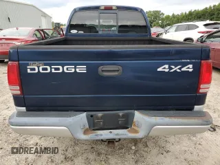 2002 Dodge Dakota SLT with VIN 1B7HG48N42S711374, listed as a Copart auction lot 68991894 with 0 mi miles and Clean Title. Bid and sale history available at carsss.com. Image 6.