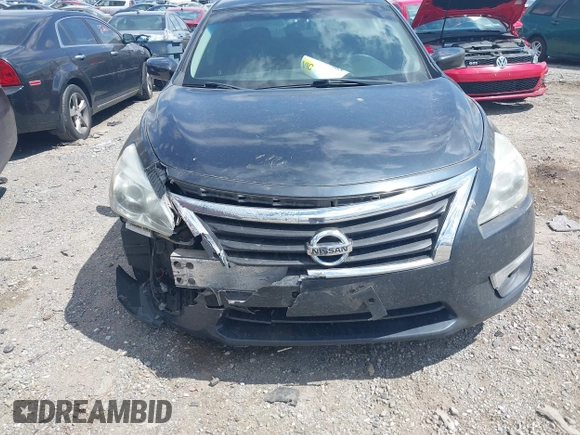 2013 Nissan Altima 2.5 S with VIN 1N4AL3AP4DC913024, listed as a IAAI auction lot 42045465 with 172,990 mi miles and . Bid and sale history available at carsss.com. Image 12.
