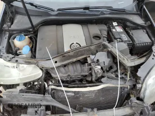 2009 Volkswagen Rabbit S z VIN WVWDB71K49W021674, wystawiony jako Copart lot #56115715 z przebiegiem 159 860 mil mil oraz Szkoda całkowita • Salvage title. Historia ofert i sprzedaży dostępna na DreamBid. Obrazek 11.
