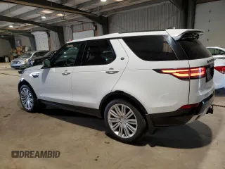 2018 Land Rover Discovery HSE Luxury with VIN SALRT2RK2JA053317, listed as a Copart auction lot 53855464 with 52,093 mi miles. Bid and sale history available at carsss.com. Image 2.