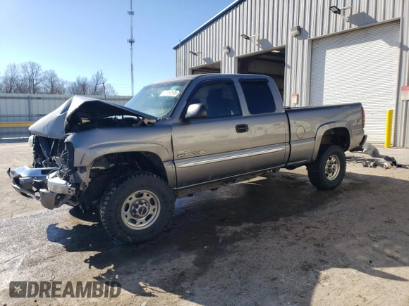2006 GMC Sierra 2500HD SLT z VIN 1GTHK29D76E162153, wystawiony jako Copart lot #46656545 z przebiegiem 427 196 mil mil oraz Szkoda całkowita • Salvage title. Historia ofert i sprzedaży dostępna na DreamBid. Obrazek 1.