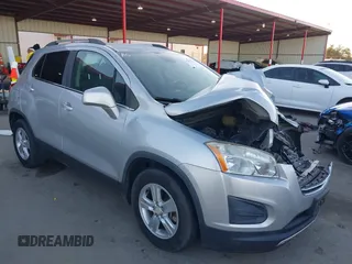 2015 Chevrolet Trax LT with VIN 3GNCJLSB1FL255205, listed as a IAAI auction lot 41392794 with 1 mi miles. Bid and sale history available at carsss.com. Image 1.
