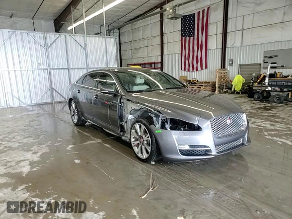 2019 Jaguar XJ Portfolio with VIN SAJWA2G71K8W19797, listed as a Copart auction lot 54133195 with 57,446 mi miles and Salvage Title. Bid and sale history available at DreamBid. Image 13.
