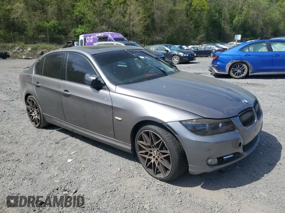 2011 BMW 3 Series 328i xDrive with VIN WBAPK5C53BA658595, listed as a Copart auction lot 54982165 with 177,233 mi miles and Clean Title. Bid and sale history available at carsss.com. Image 4.