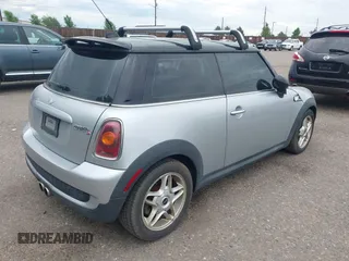 2007 MINI Hardtop S with VIN WMWMF73567TT83738, listed as a IAAI auction lot 42598923 with 133,968 mi miles and . Bid and sale history available at DreamBid. Image 4.