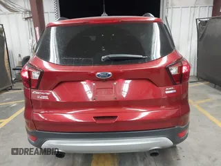 2019 Ford Escape SEL with VIN 1FMCU9HD7KUB83031, listed as a IAAI auction lot 41837035 with 70,424 mi miles. Bid and sale history available at carsss.com. Image 15.