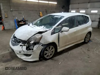 2011 Honda Fit z VIN JHMGE8H72BC801321, wystawiony jako Copart lot #89294505 z przebiegiem 357 680 mil mil oraz Szkoda całkowita • Salvage title. Historia ofert i sprzedaży dostępna na DreamBid. Obrazek 1.