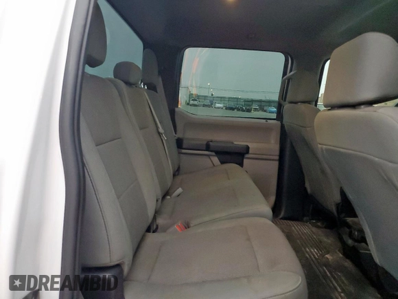 2019 Ford F-250 XL с VIN 1FT7W2BT3KED53855, выставлен на аукционе Copart как лот 61197355 с пробегом 130 534 миль миль и Списание • Salvage title. История ставок и продаж доступна на DreamBid. Изображение 10.