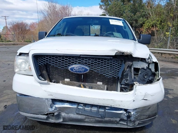 2004 Ford F-150 XL with VIN 1FTPX12534KD88635, listed as a IAAI auction lot 41736508 with 127,366 mi miles. Bid and sale history available at carsss.com. Image 12.