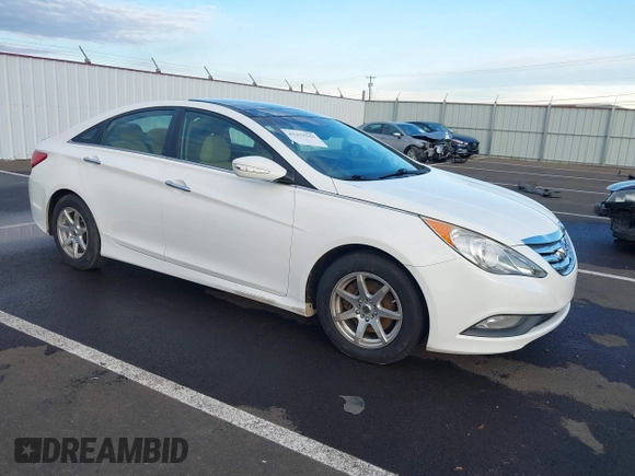 2014 Hyundai Sonata SE with VIN 5NPEC4AC5EH880717, listed as a IAAI auction lot 41275243 with 145,577 mi miles and . Bid and sale history available at DreamBid. Image 1.