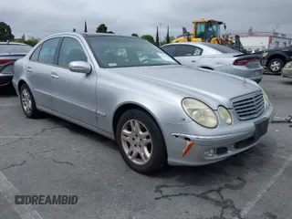 2005 Mercedes-Benz E-Class 3.2L with VIN WDBUF65J45A658795, listed as a IAAI auction lot 41923148 with 106,832 mi miles. Bid and sale history available at carsss.com. Image 1.