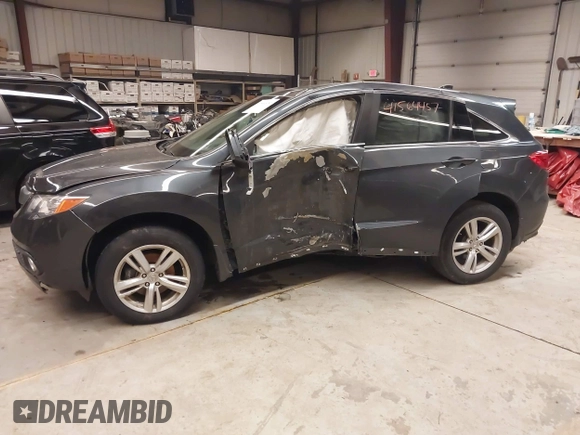 2013 Acura RDX Technology with VIN 5J8TB3H55DL000560, listed as a IAAI auction lot 41564457 with 122,429 mi miles and . Bid and sale history available at carsss.com. Image 14.