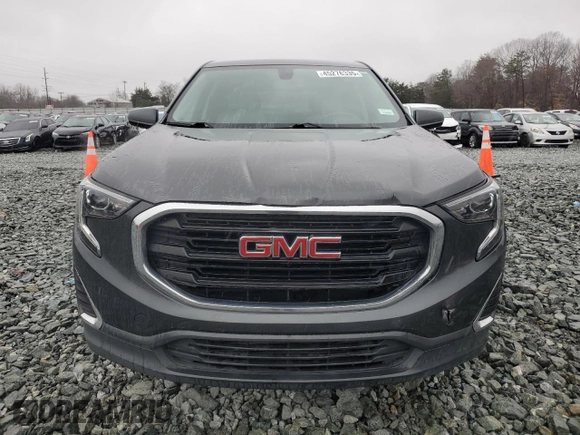 2018 GMC Terrain SLE with VIN 3GKALMEV0JL221470, listed as a Copart auction lot 45276335 with 118,180 mi miles and Salvage Title. Bid and sale history available at carsss.com. Image 5.