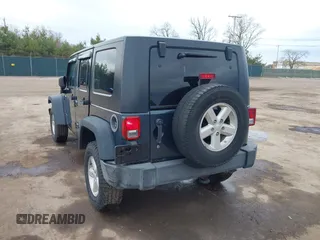 2007 Jeep Wrangler Unlimited X with VIN 1J4GA39137L101321, listed as a IAAI auction lot 42095445 with 243,583 mi miles and . Bid and sale history available at DreamBid. Image 3.