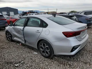 2019 Kia Forte LXS with VIN 3KPF24AD4KE120312, listed as a Copart auction lot 61841805 with 84,243 mi miles and Salvage title. Bid and sale history available at DreamBid. Image 2.