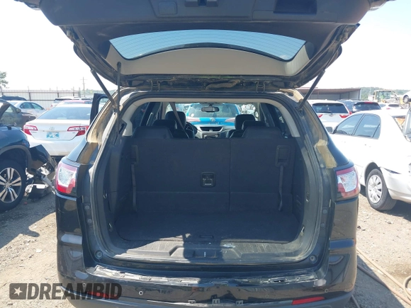 2015 Chevrolet Traverse LT with VIN 1GNKVHKD3FJ153829, listed as a IAAI auction lot 40208737 with 177,593 mi miles and . Bid and sale history available at DreamBid. Image 8.