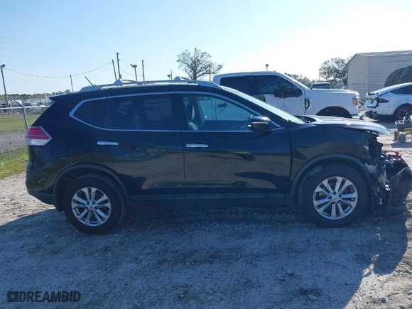 2015 Nissan Rogue SV with VIN 5N1AT2MV9FC750464, listed as a IAAI auction lot 41694397 with 200754 miles. Bid and sale history available at carsss.com. Image 13.