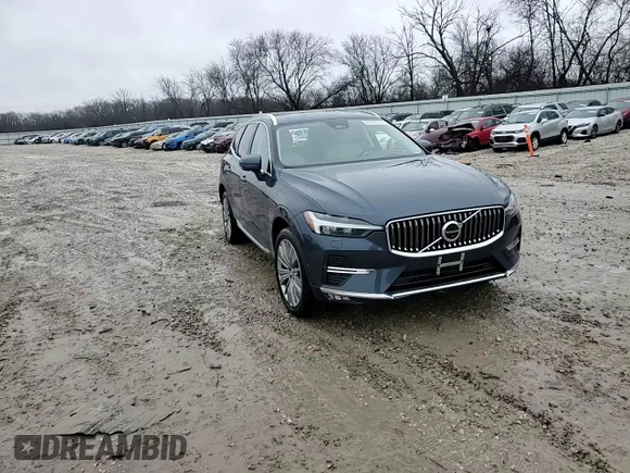2022 Volvo XC60 Inscription z VIN YV4062RL1N1986970, wystawiony jako Copart lot #47818515 z przebiegiem 44 608 mil mil oraz Szkoda całkowita • Salvage title. Historia ofert i sprzedaży dostępna na DreamBid. Obrazek 14.