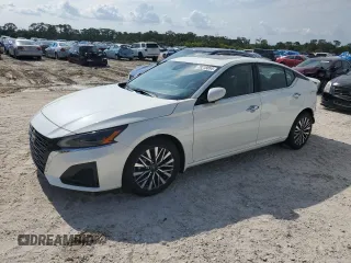 2023 Nissan Altima SV z VIN 1N4BL4DV9PN301057, wystawiony jako Copart lot #78218854 z przebiegiem 11 088 mil mil oraz Szkoda całkowita • Salvage title. Historia ofert i sprzedaży dostępna na DreamBid. Obrazek 1.