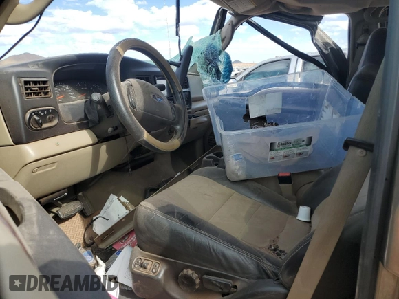 2005 Ford Excursion Eddie Bauer с VIN 1FMSU45P95EC33892, выставлен на аукционе Copart как лот 88871715 с пробегом Не указан миль и Списание • Salvage title. История ставок и продаж доступна на DreamBid. Изображение 7.