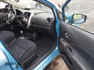 2015 Nissan Note S Plus z VIN 3N1CE2CP2FL400790, wystawiony jako IAAI lot #41825865 z przebiegiem 26 571 mil mil oraz . Historia ofert i sprzedaży dostępna na DreamBid. Obrazek 5.