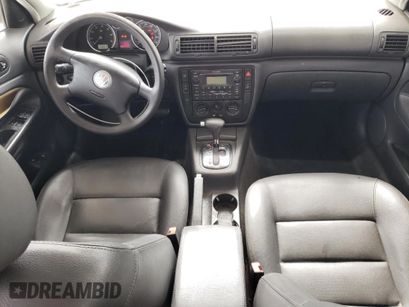 2004 Volkswagen Passat GLS with VIN WVWPD63B24P249951, listed as a Copart auction lot 54295915 with 144,336 mi miles and Salvage title. Bid and sale history available at DreamBid. Image 8.