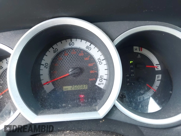 2014 Toyota Tacoma PreRunner with VIN 3TMJU4GN3EM162971, listed as a IAAI auction lot 41803155 with 250,083 mi miles. Bid and sale history available at carsss.com. Image 7.