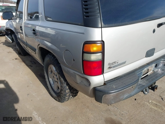 2004 Chevrolet Tahoe LT with VIN 1GNEC13Z24R307482, listed as a IAAI auction lot 41387538 with 322,339 mi miles. Bid and sale history available at carsss.com. Image 16.