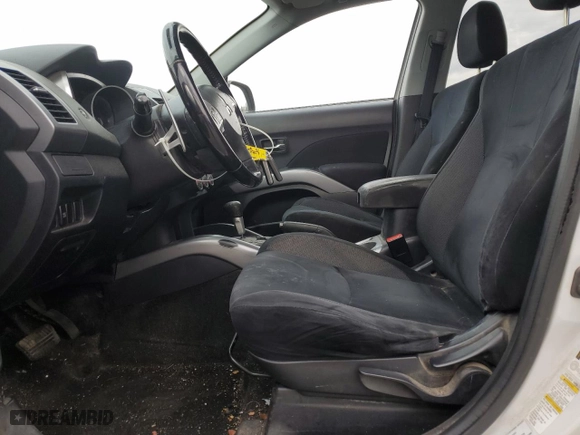 2008 Mitsubishi Outlander XLS with VIN JA4MT41X18Z013563, listed as a Copart auction lot 83384514 with 148,032 mi miles and Salvage Title. Bid and sale history available at carsss.com. Image 7.