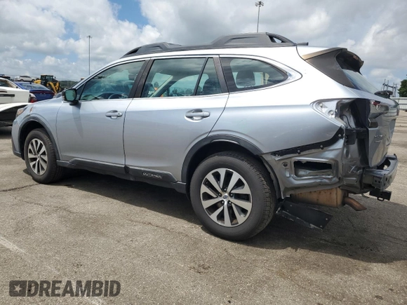 2020 Subaru Outback with VIN 4S4BTAAC3L3160368, listed as a Copart auction lot 63312135 with 136,110 mi miles and Salvage title. Bid and sale history available at DreamBid. Image 2.