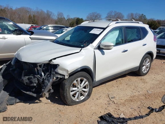2015 Nissan Rogue SV with VIN KNMAT2MVXFP538282, listed as a IAAI auction lot 41776568 with 192,243 mi miles. Bid and sale history available at carsss.com. Image 17.