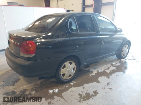 2003 Toyota ECHO with VIN JTDBT123830277187, listed as a IAAI auction lot 41346332 with 177,893 mi miles. Bid and sale history available at carsss.com. Image 4.