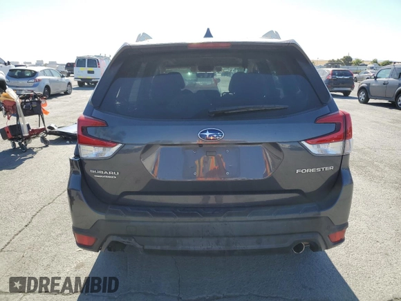 2021 Subaru Forester Limited with VIN JF2SKAUC4MH465791, listed as a Copart auction lot 61262395 with 36,232 mi miles and Salvage title. Bid and sale history available at DreamBid. Image 6.