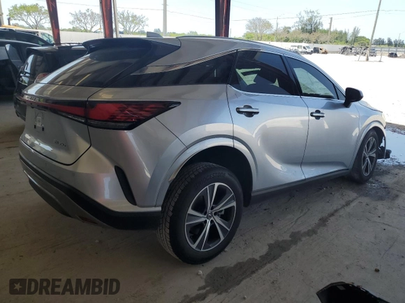 2024 Lexus RX 350 z VIN JTJCHMAA6R2011832, wystawiony jako Copart lot #56417675 z przebiegiem 18 955 mil mil oraz Szkoda całkowita • Salvage title. Historia ofert i sprzedaży dostępna na DreamBid. Obrazek 3.