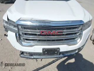 2022 GMC Acadia SLE z VIN 1GKKNKL42NZ174664, wystawiony jako IAAI lot #40738680 z przebiegiem 66 116 mil mil oraz . Historia ofert i sprzedaży dostępna na DreamBid. Obrazek 6.
